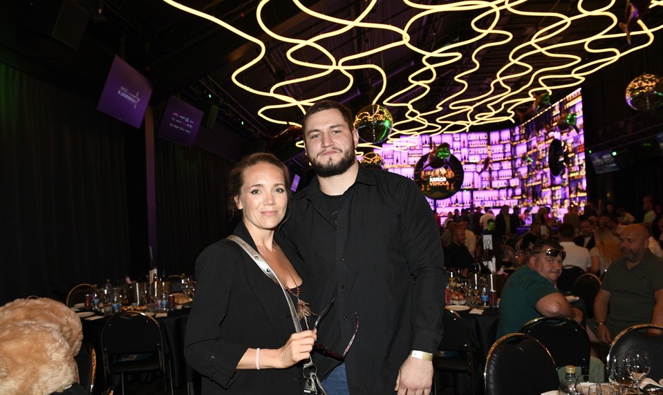 Srdce je už po rozchode zahojené? TOTO má byť nová kráska po boku Vondráčkovej expriateľa!