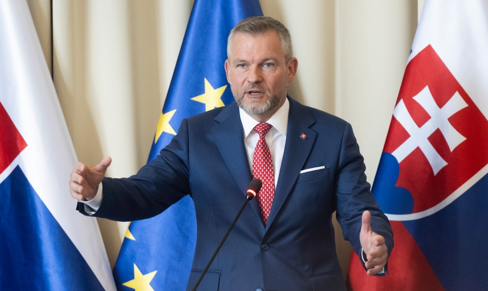 Referendum bez predčasných volieb: Hlasovanie bude 4. júla