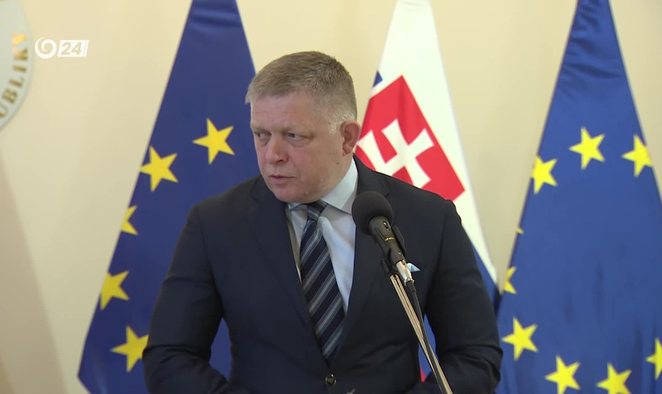 Fico: Vlaky a autobusy môžu zlacnieť, rozhodne situácia na Blízkom východe