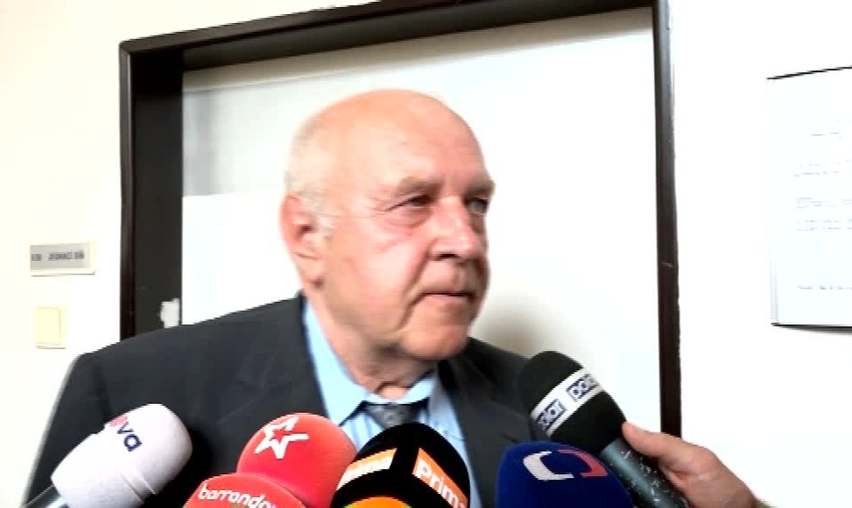 Vraždil vrecúškom so sypaným čajom