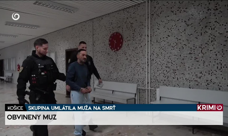 SKUPINA UMLÁTILA MUŽA NA SMRŤ