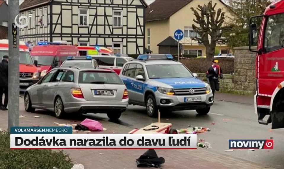 Dodávka narazila do davu ľudí