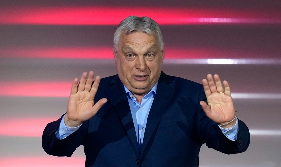 Pozrite si celý prejav Viktora Orbána, v ktorom priznal porážku vo voľbách