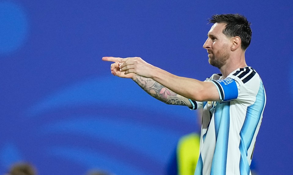 Na čele strelcov trojgólový MESSI