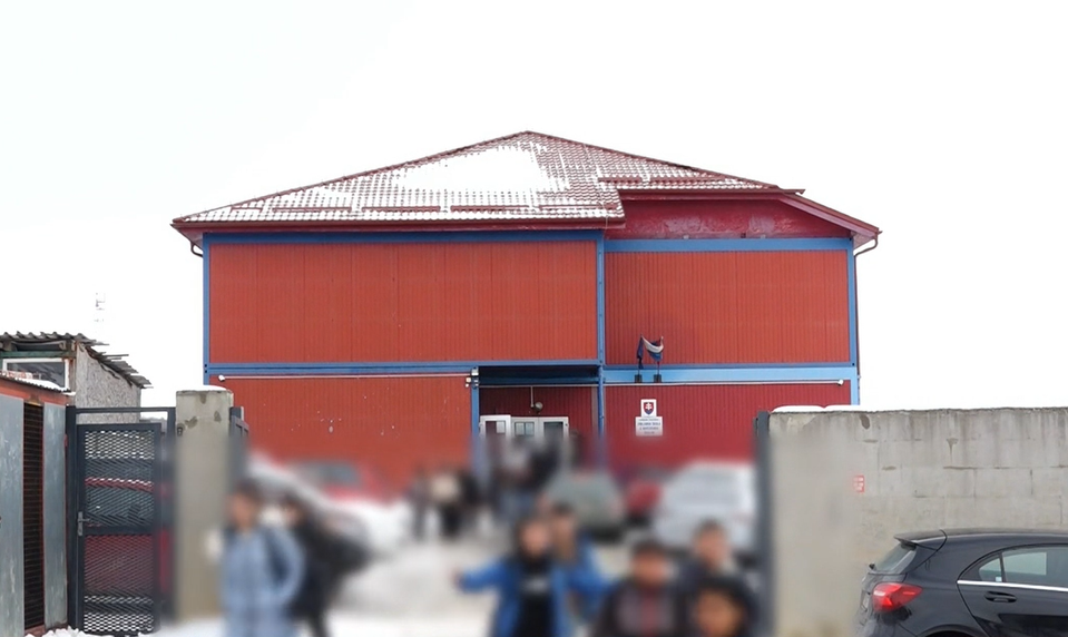 Deti tvrdia, že ich policajti v škole bili. Prípad skončil disciplinárnym konaním