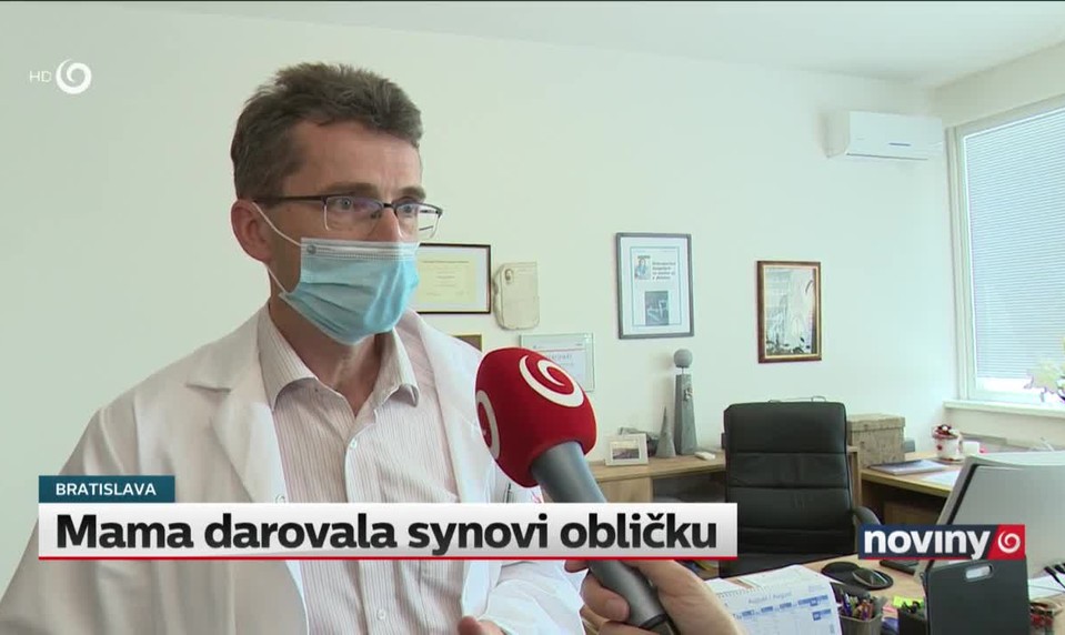 Mama darovala synovi obličku