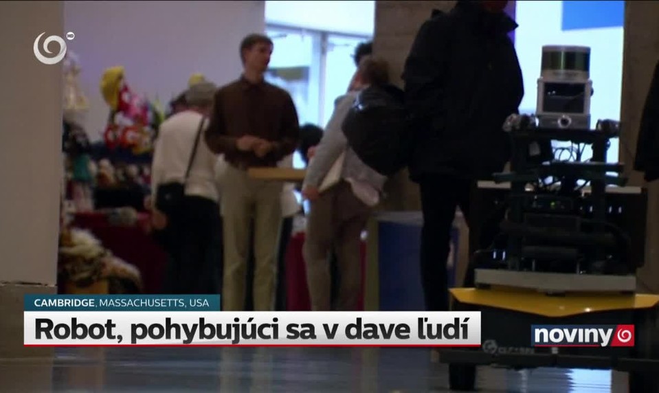 Robot, pohybujúci sa v dave ľudí