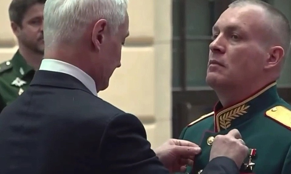 Putin ho chválil a udelili mu Zlatú hviezdu. Vo vojne na Ukrajine zomrel ďalší ruský generál