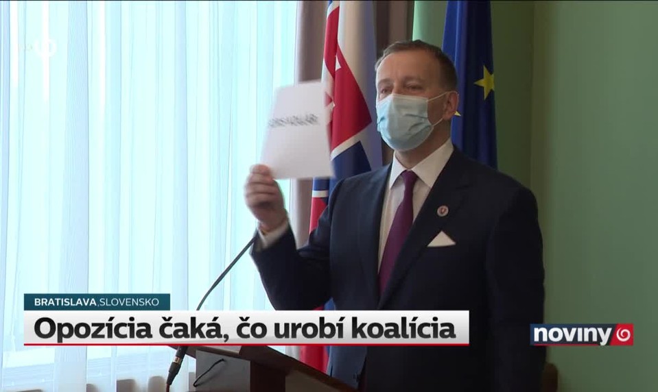 Opozícia čaká, čo urobí koalícia