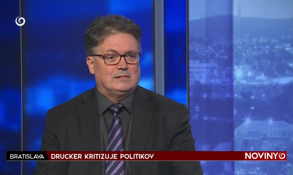 DRUCKER KRITIZUJE POLITIKOV
