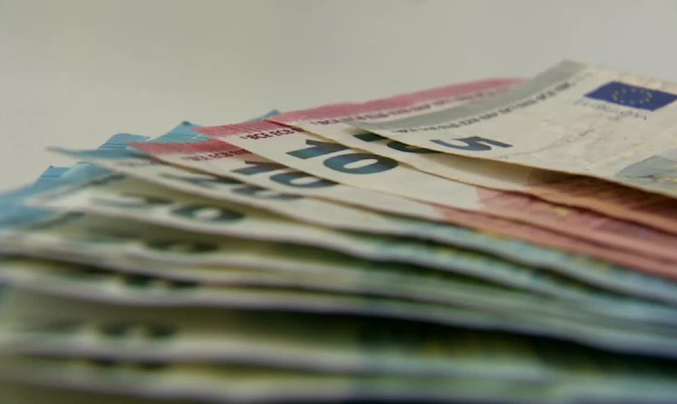 Podnikatelia budú podnikatelia prijímať a posielať faktúry po novom