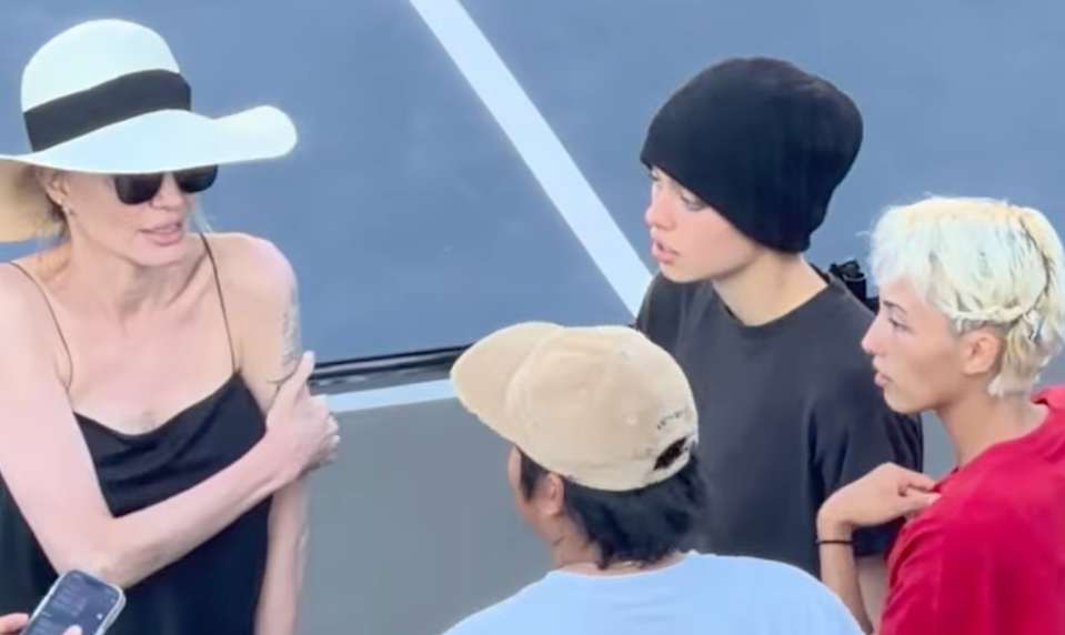 Angelina to kruto schytala! Je úplne odtrhnutá od reality, myslia si mnohí pre TIETO zábery!