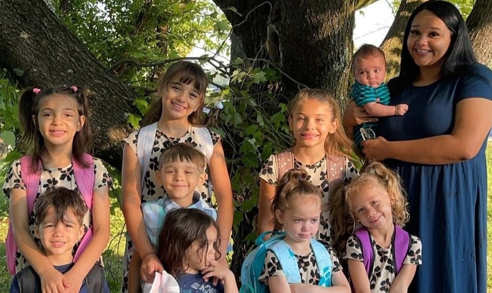 Má 9 detí od štyroch rôznych mužov: Rodí od šestnástich a ešte NESKONČILA!