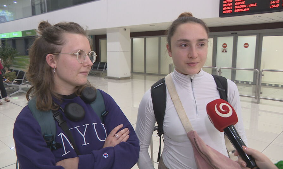 Posledné repatriačné lety z krajín Blízkeho východu: Rozprávali sme sa s cestujúcimi Slovákmi