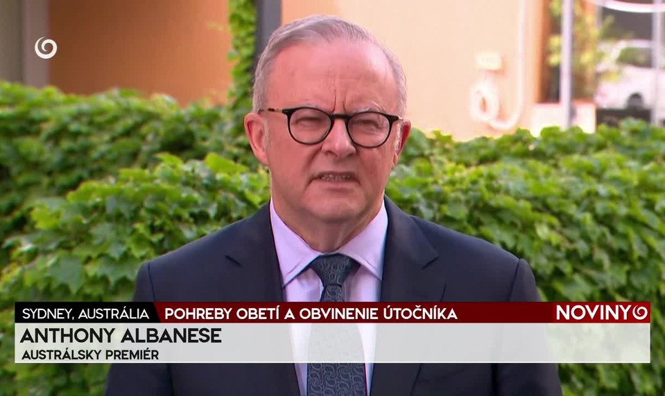 POHREBY OBETÍ A OBVINENIE ÚTOČNÍKA