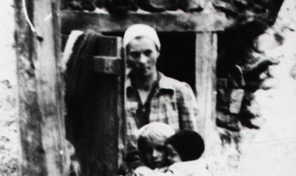 Bolo skoré ráno, mínus 20 stupňov a zrazu bolo počuť zvuk motorov… 21. január 1945 v Kľaku a Ostrom Grúni