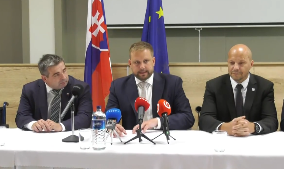 Tlačová beseda ministra Šaška: Investícia na rozvoj nemocnice