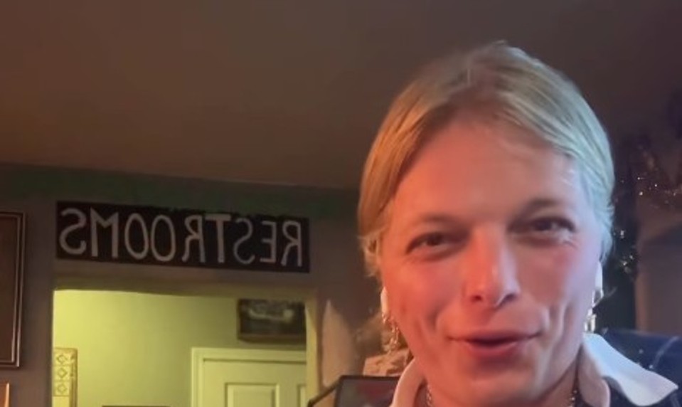 Neuveriteľná podoba americkej influencerky. Koho vám pripomína?