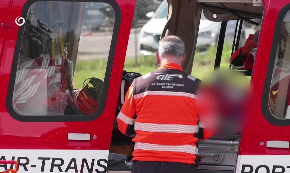 Pracovný úraz vo Vígľaši: Na 24-ročného muža spadla betónová platňa