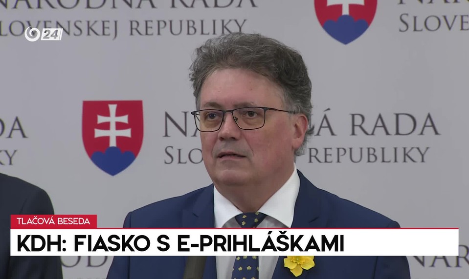 Tlačová beseda KDH: Fiasko s E-prihláškami