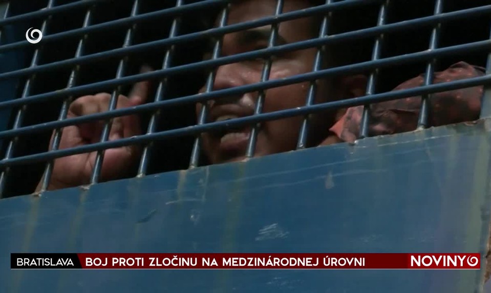 BOJ PROTI ZLOČINU NA MEDZINÁRODNEJ ÚROVNI