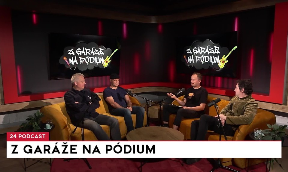 Z garáže na pódium: Revisors