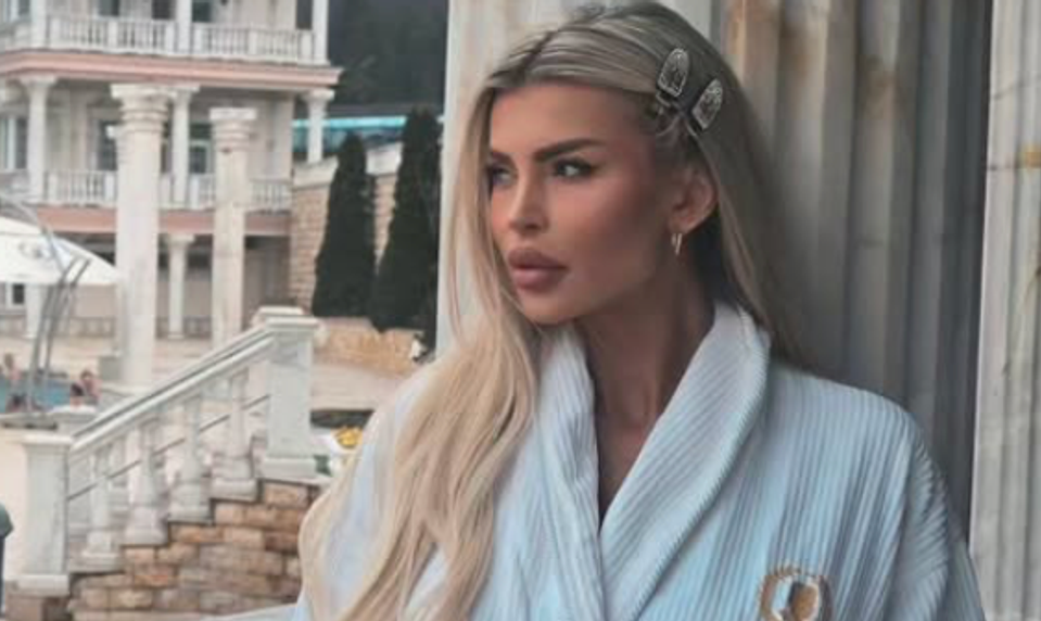 Dosť bolo stresu! Lela sa zbalila a odišla aj s deťmi na rodné Slovensko!