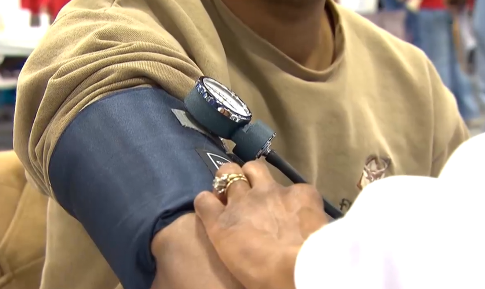 Prečo je nebezpečný VYSOKÝ "SPODNÝ" TLAK? Riziko cievnej mozgovej príhody takto rastie!