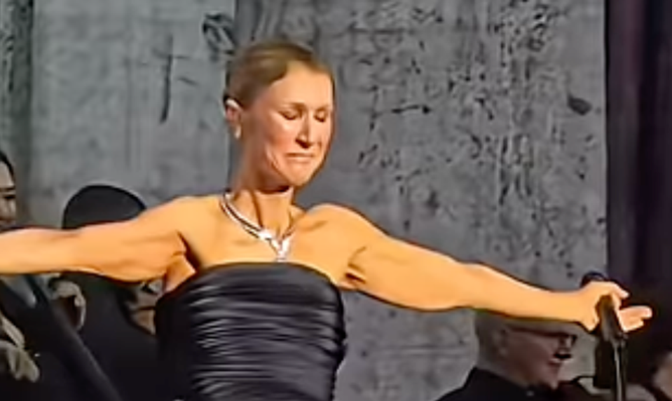 Najdojímavejší koncert všetkých čias! Nevyliečiteľné chorá Celine Dion plakala a s ňou celé publikum!