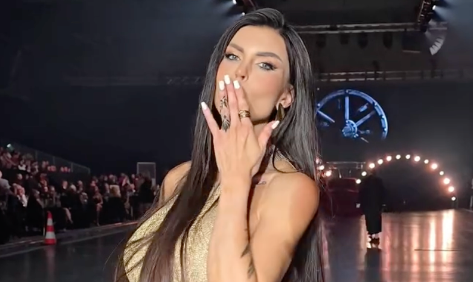 Karlosa prosto vygumovala! Lela ukázala, čo na jej tele nahradilo spomienku na ex!