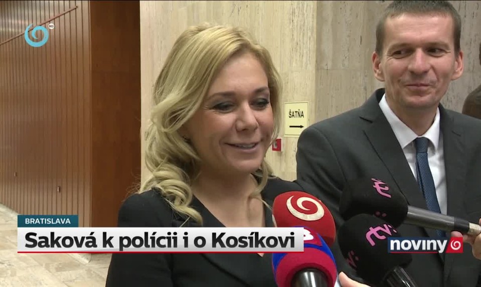 Saková k polícii i o Kosíkovi