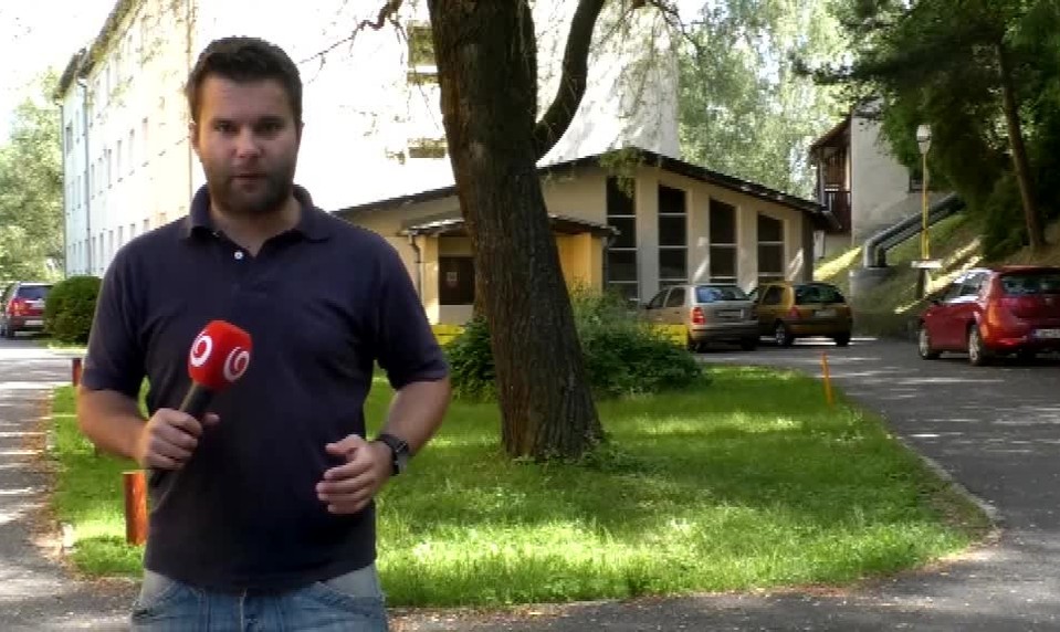 Pacientka tvrdí, že ju zbil lekár. Nemocnica fyzické násilie odmieta