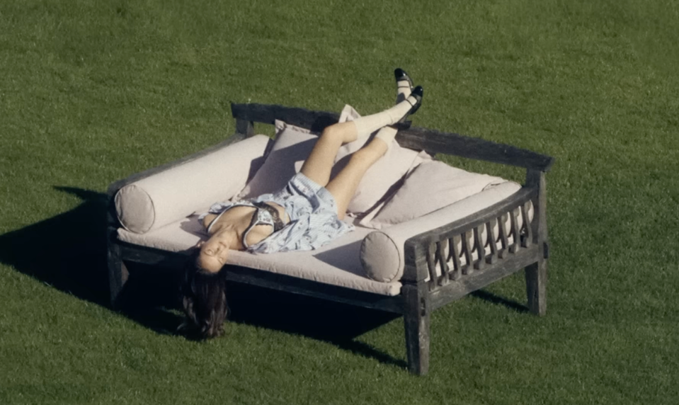 Charlotte Gott nelení! Zverejnila ďalšiu pieseň, prerazí po vzore otca aj v Nemecku?