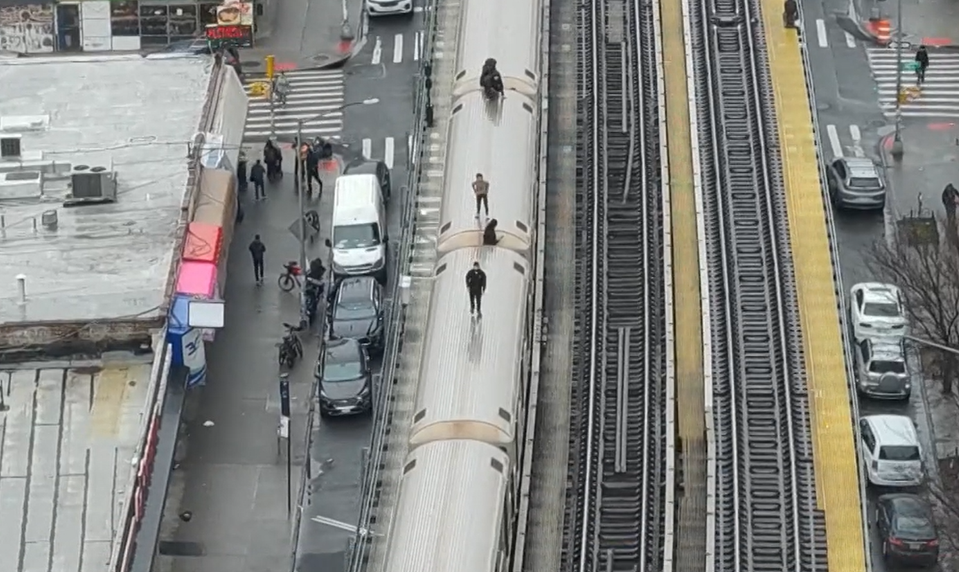 Mladá Češka tragicky zomrela pri trainsurfingu. Jej telo našli pri trati