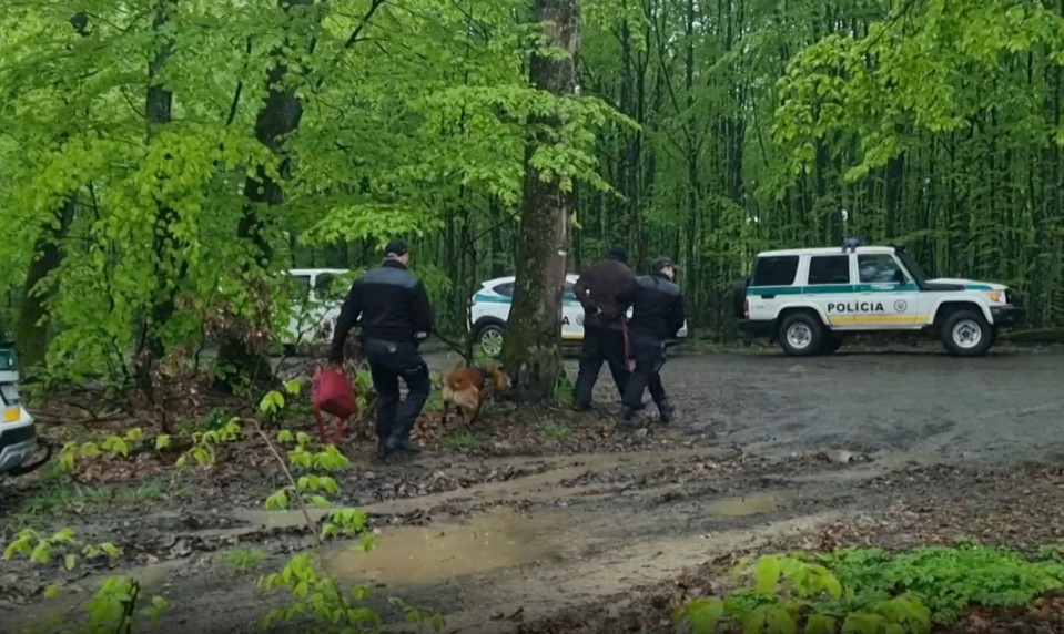 Ukrajinská amnestia prináša dezertérov späť, no úteky cez slovenskú hranicu neutíchajú