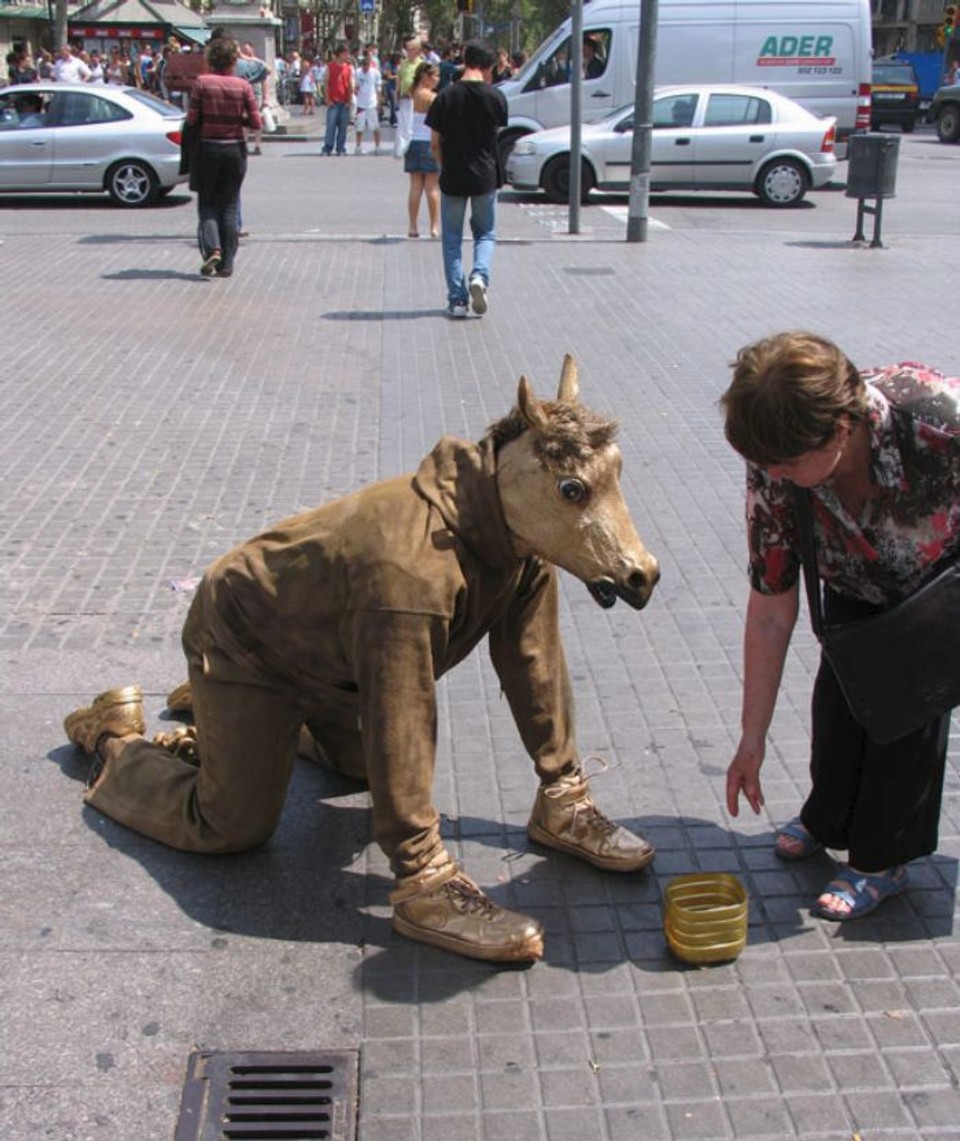 Street art umenie, ktoré má donútiť ľudí premýšľať