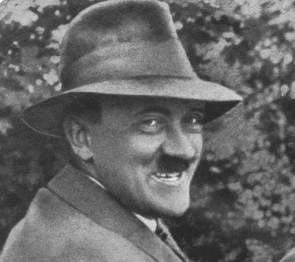 Nevydané fotografie Adolfa Hitlera