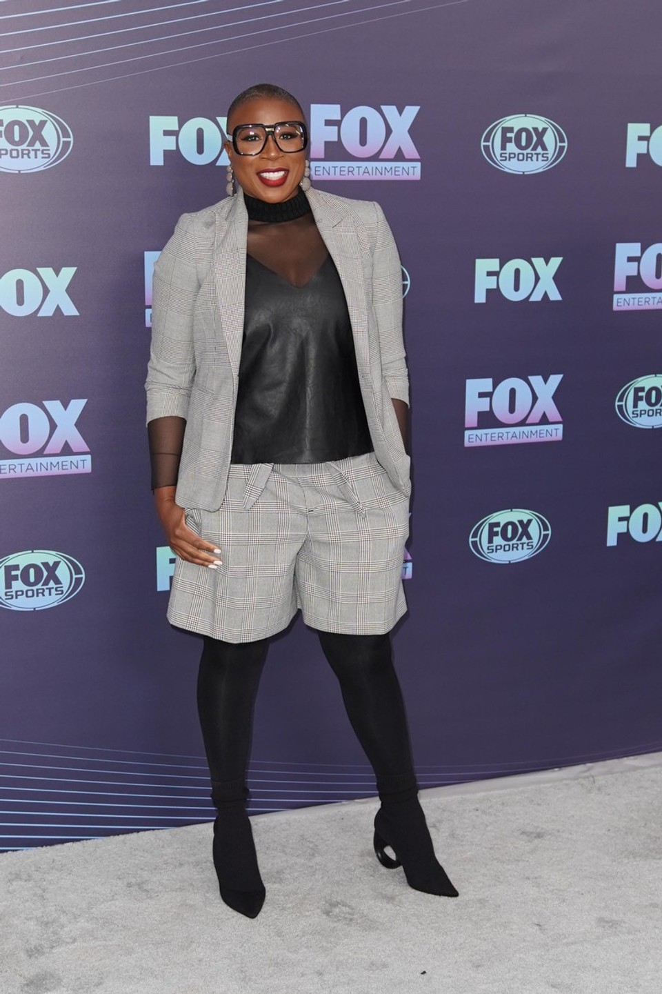 9-1-1: Aisha Hinds alias Hen