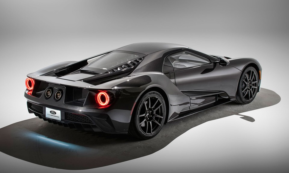 Liquid Carbon Ford GT