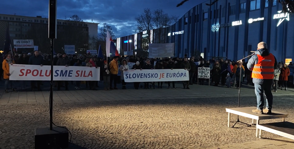 protesty slovensko il januar 4