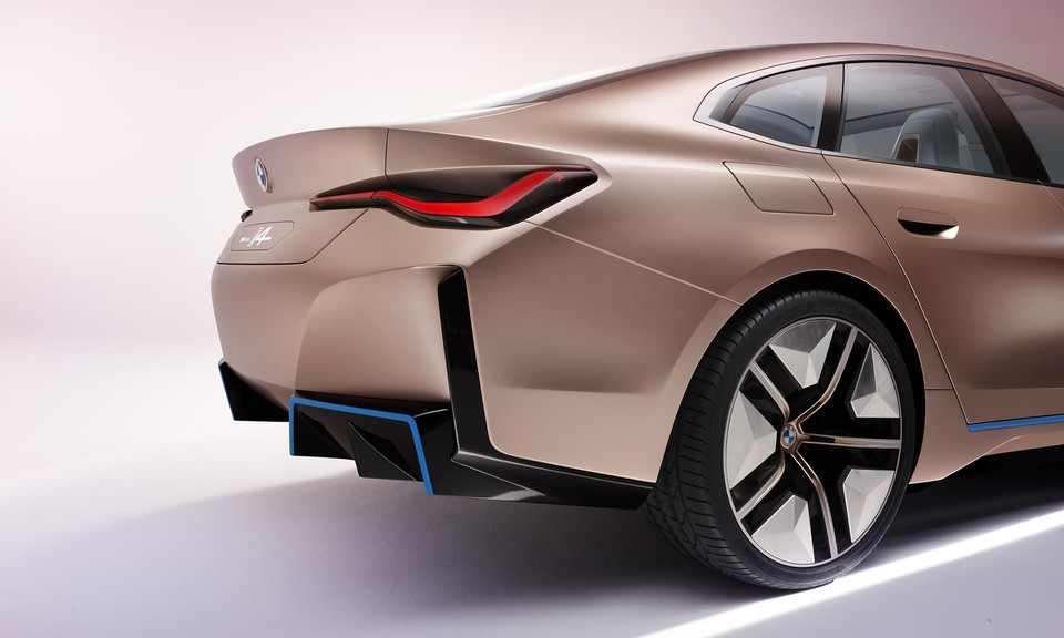 BMW Concept i4