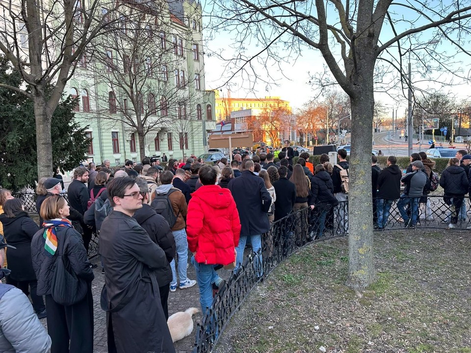 Slovenská aliancia maďarskej mládeže na proteste