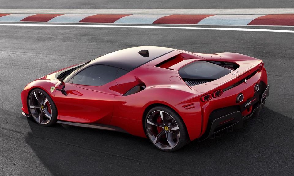 Ferrari SF90 Stradale