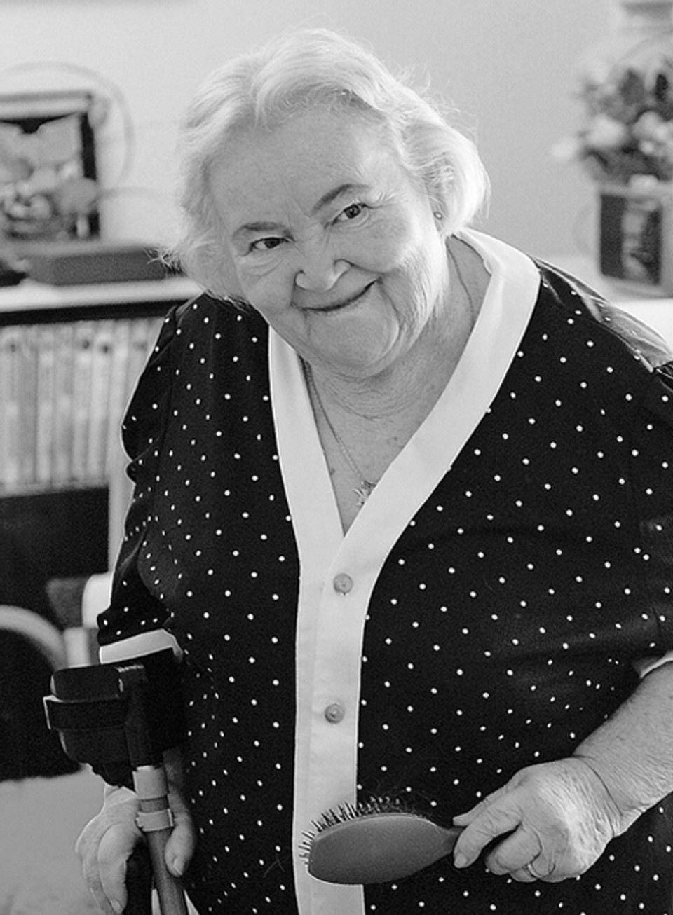Katarína Kolníková (* 20. apríl 1921 – † 29. máj 2006)