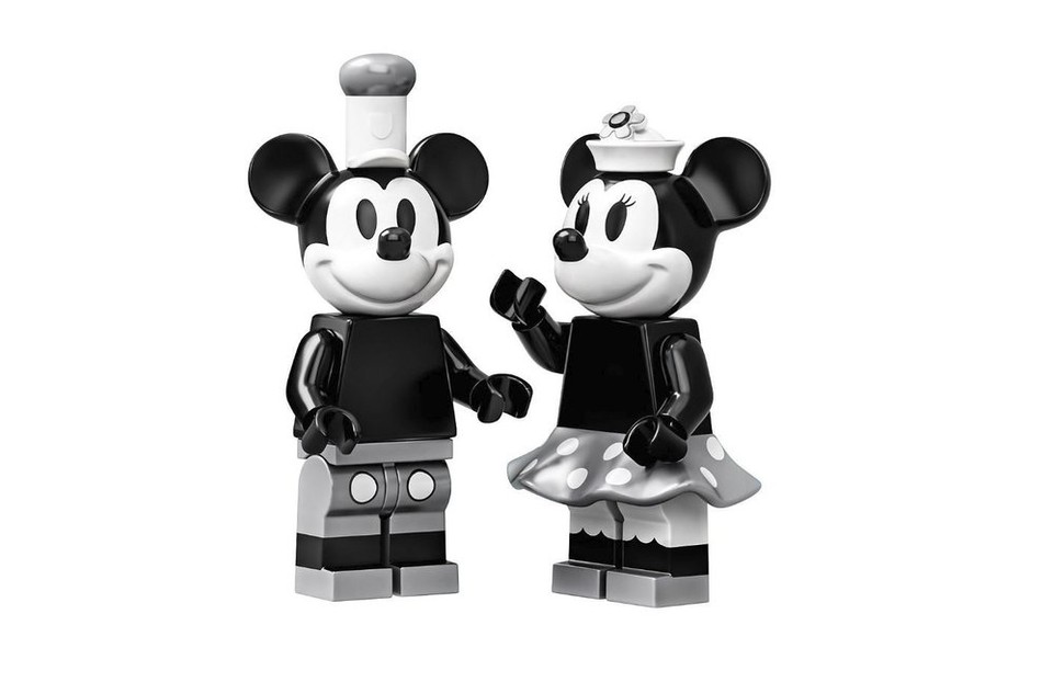 Čierno-biele Lego s Mickey Mousom odkazujúce na rok 1928