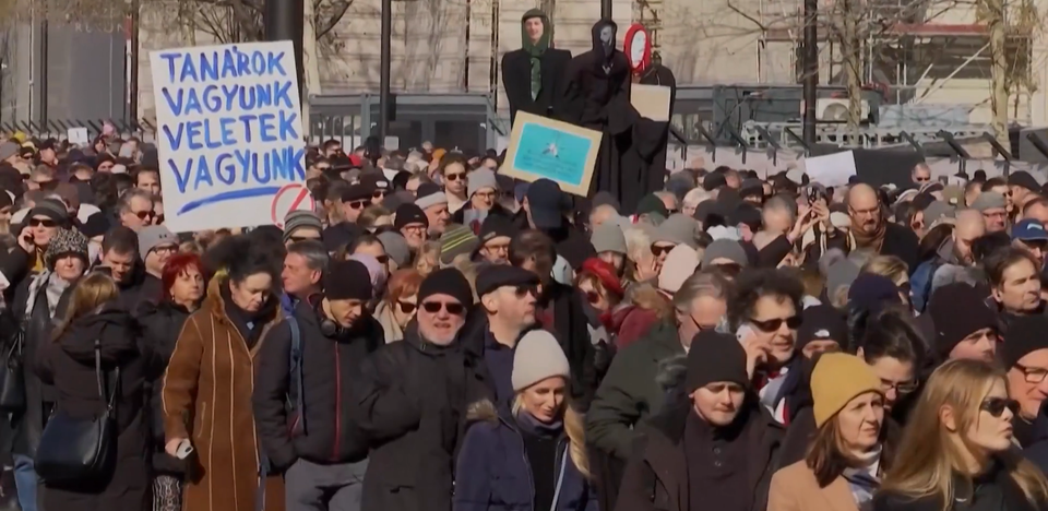 madarsko sudcovia protest 1