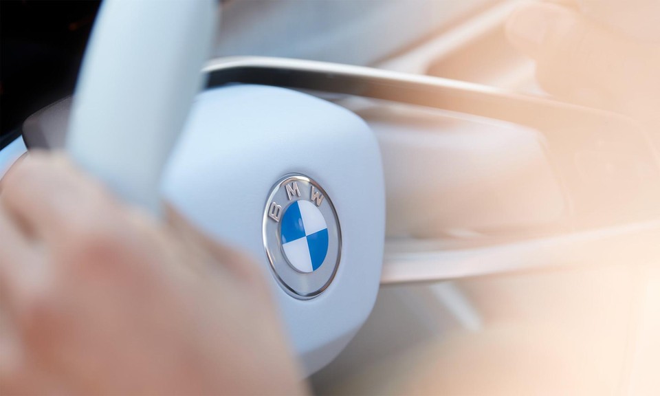 BMW Concept i4 | Interiér