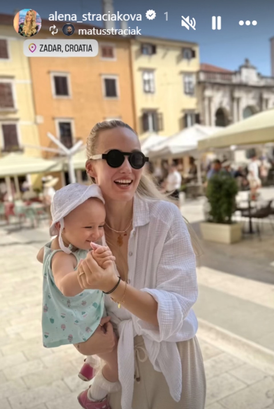 Alena Stračiaková s dcérkou v Chorvátsku
