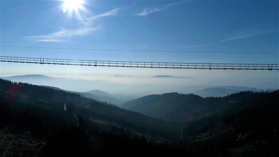 Visutý most cez údolie na Dolnej Morave - Sky Bridge 721