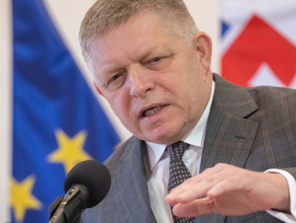 Premiér chce najbližšie dni využiť na hľadanie dohôd o prorastových opatreniach